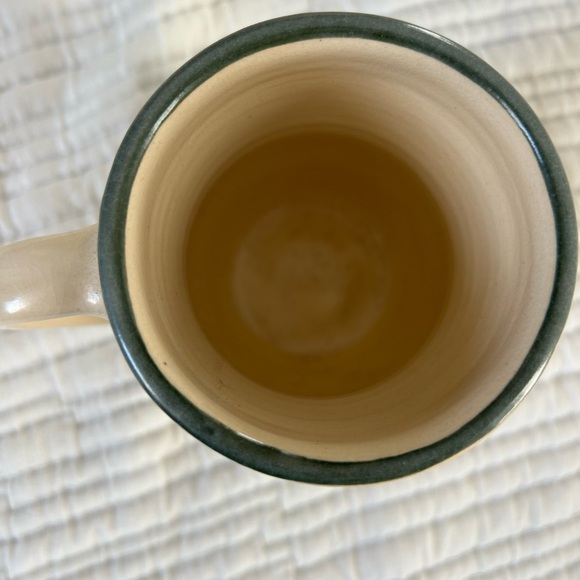 Harry & David Cream & Green Moose Mug Collectible - Picture 3 of 7